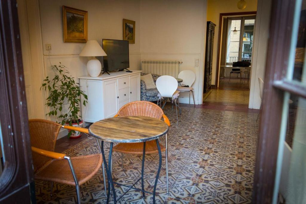 B&B Placa Bell-Lloc Girona Exterior photo